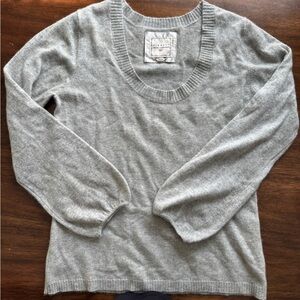 Old Navy Light Gray Women's Sweater 100% cashmere